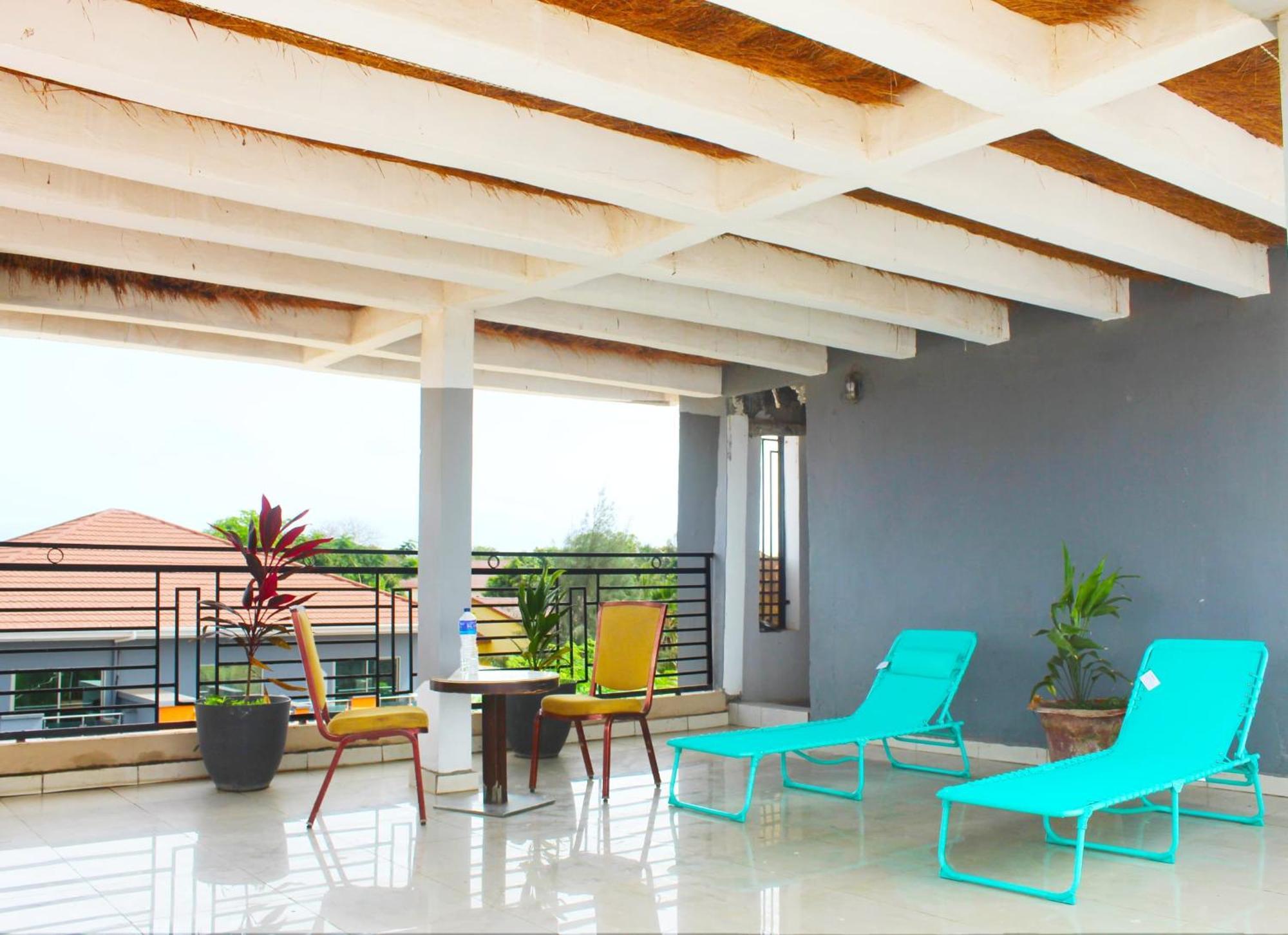 Mb Properties - Brufut Garden Apartments Exterior foto